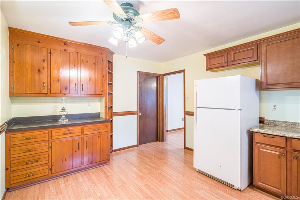 Bluespruce Dr, North Chesterfield, VA 23237