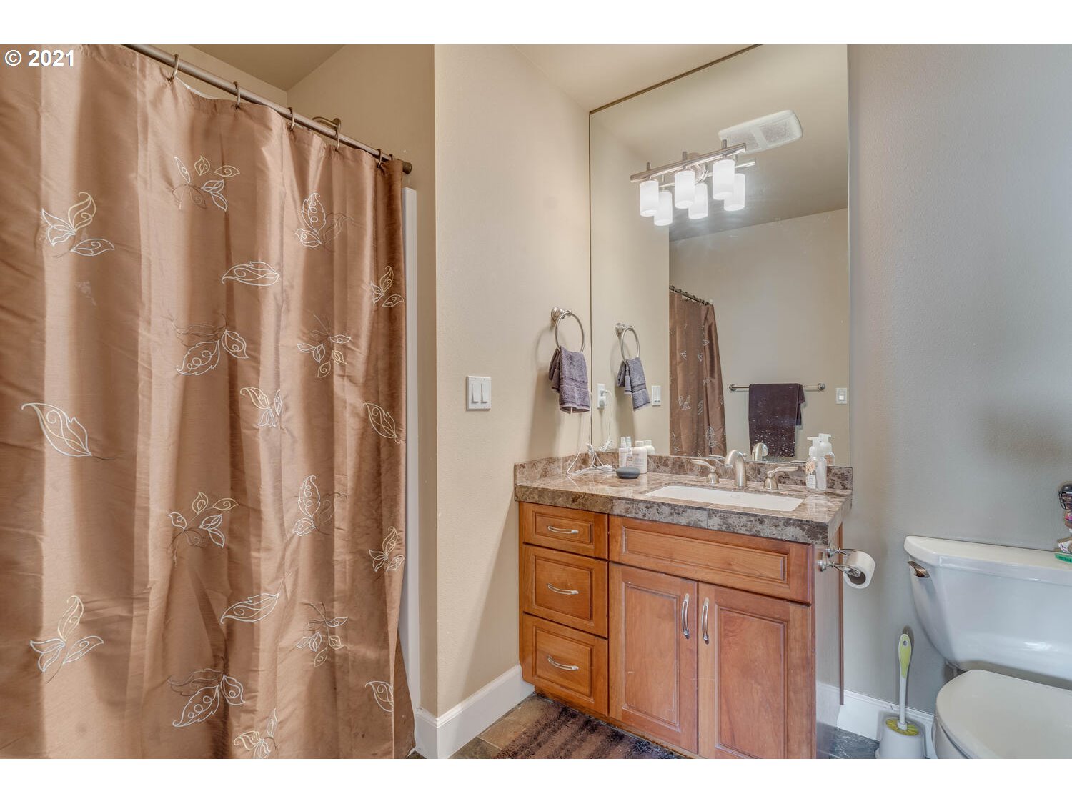 12th Ave, Camas, WA 98607
