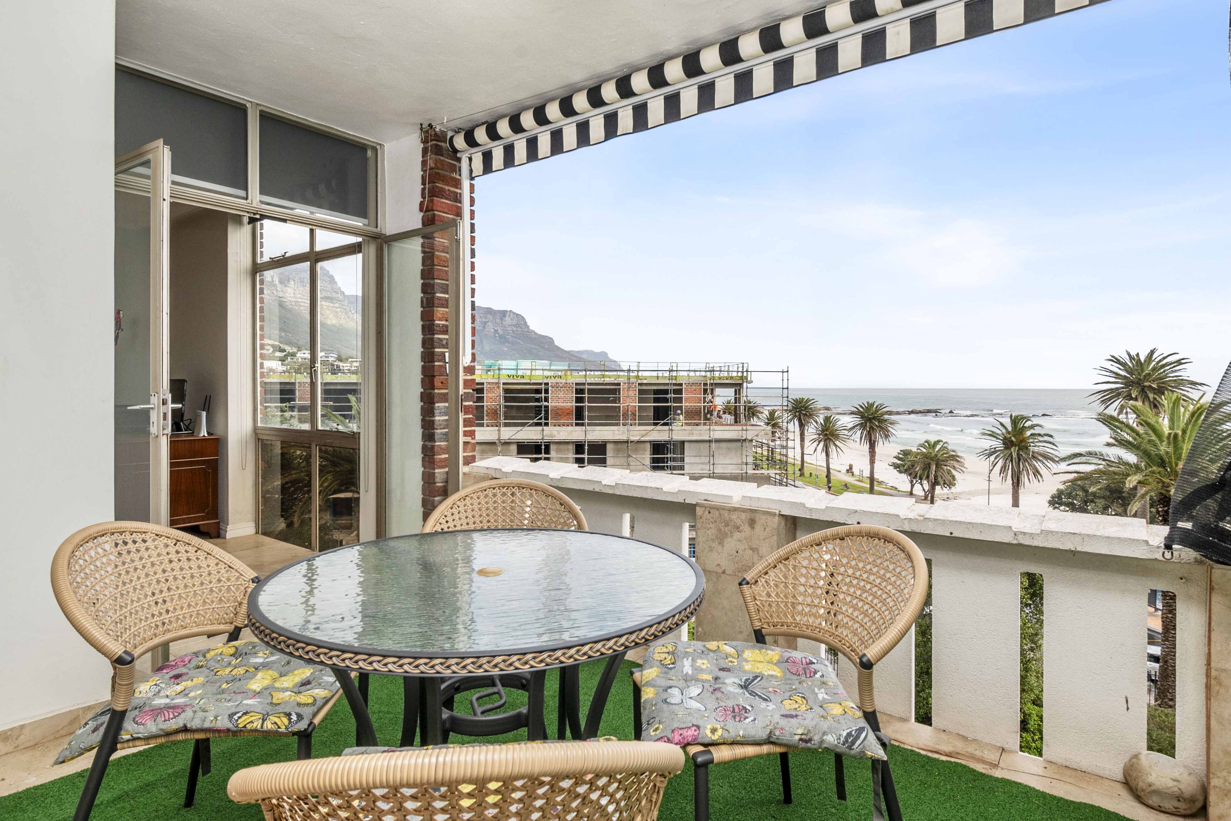 303  Sonnekus, 2  Argyle Street, Camps Bay