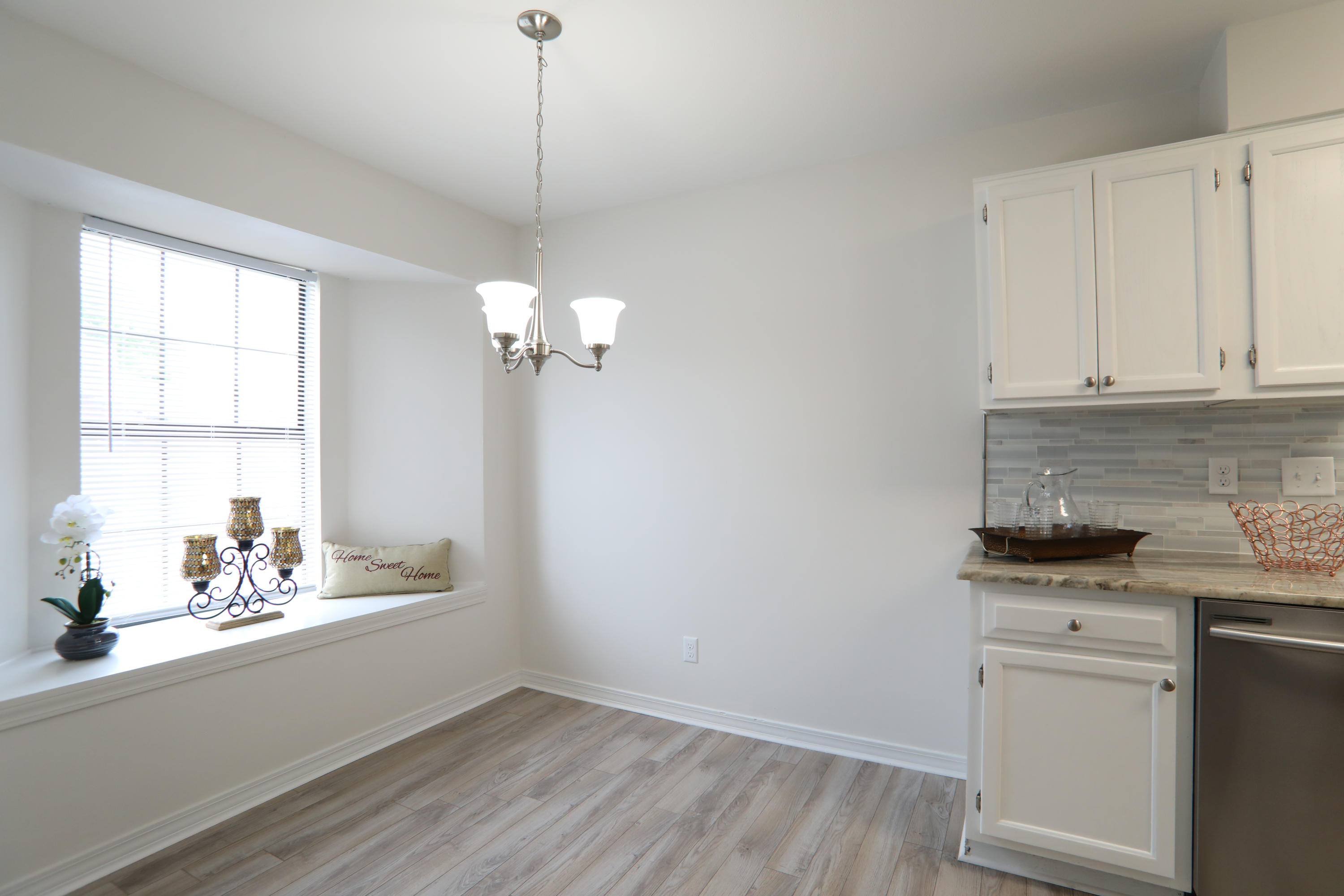 Josie Rd, Mary Esther, FL 32569