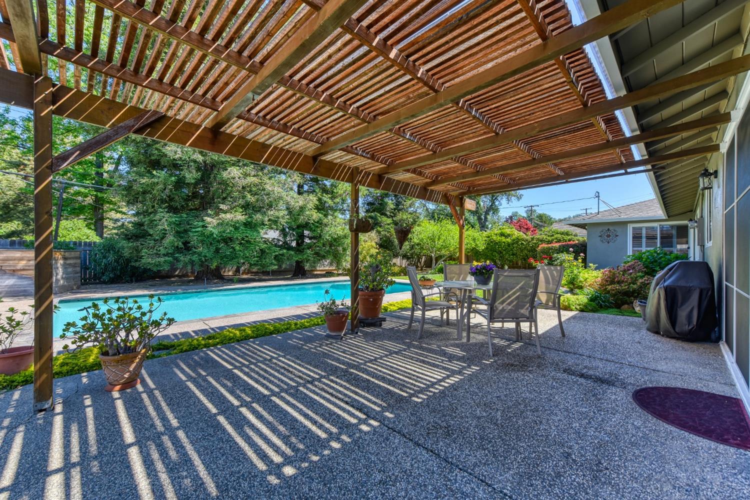 Rio Tinto Ave, Sacramento, CA 95821