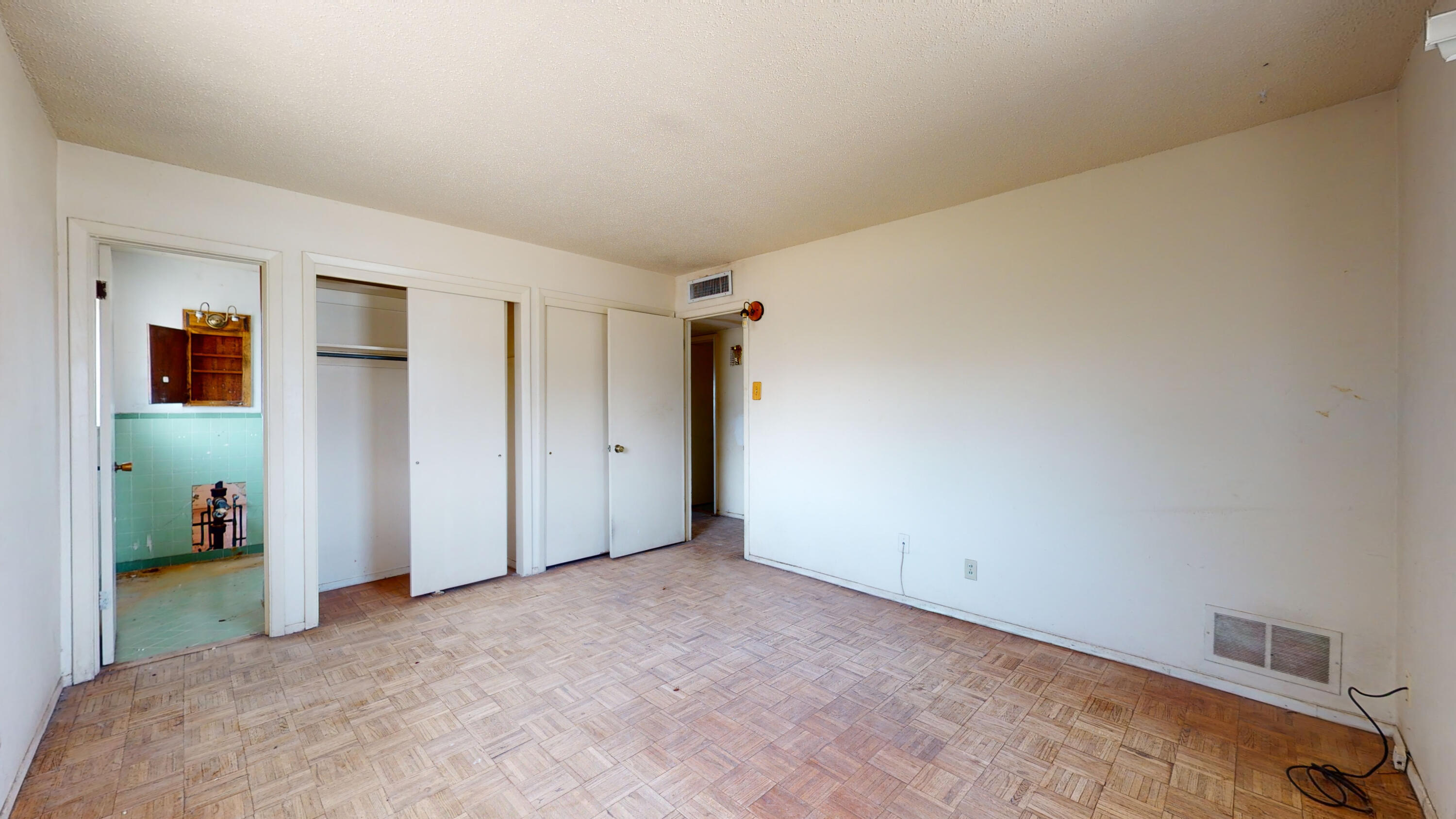 Olivia Cir, El Paso, TX 79912