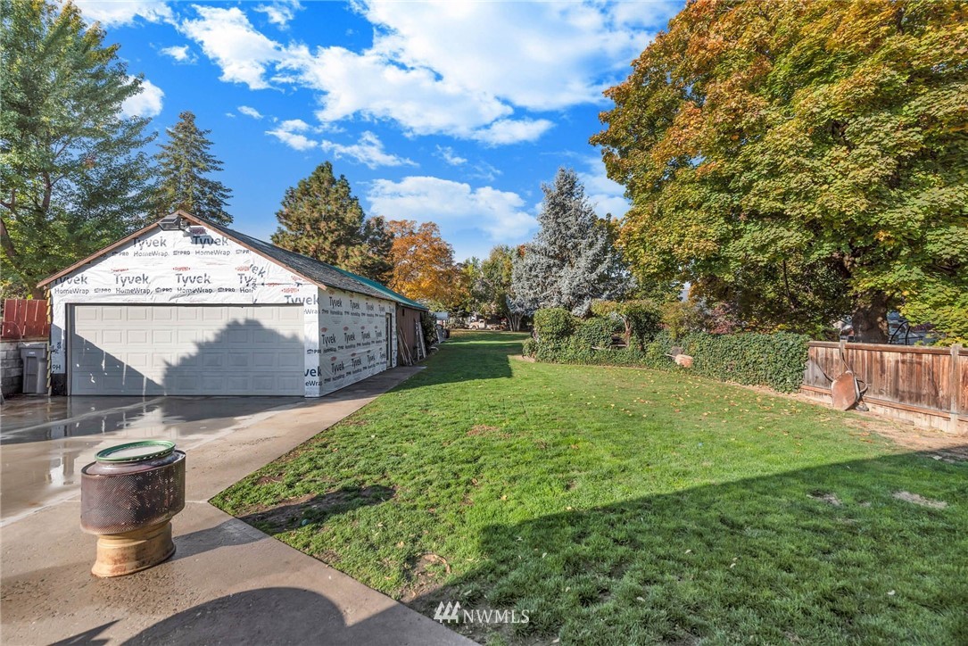 Okanogan Ave, Wenatchee, WA 98801
