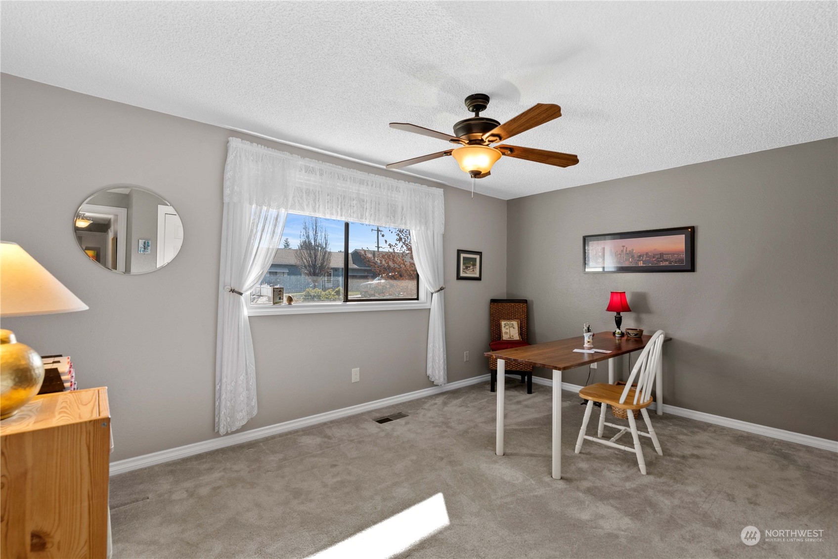 Wedgewood Ave, Wenatchee, WA 98801