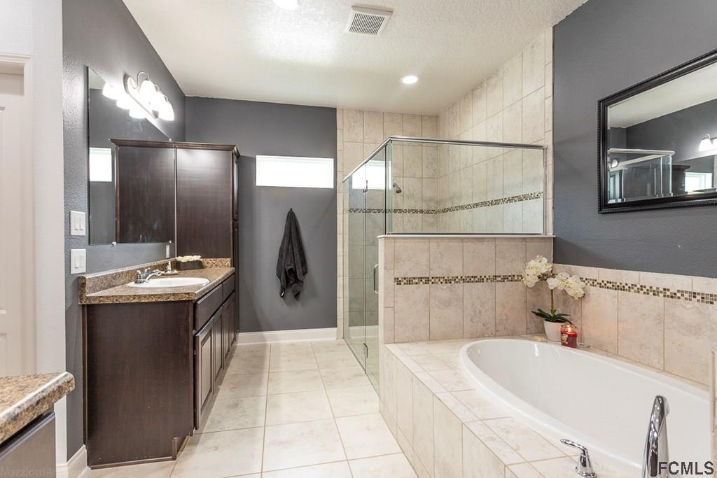 Lewisdale Ln, Palm Coast, FL 32137