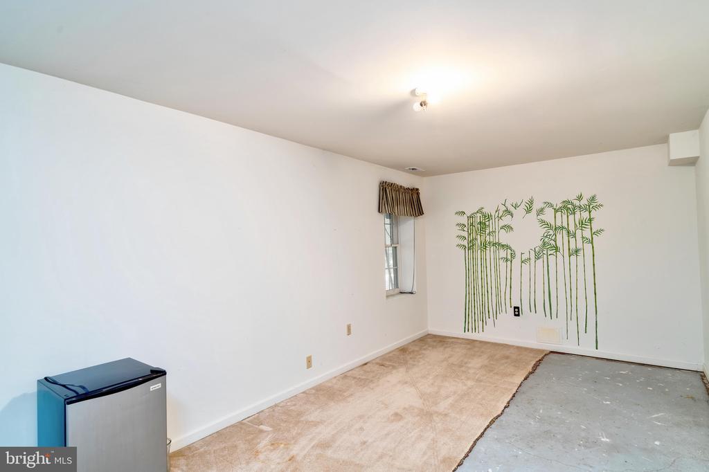 Orchid Ln, Fredericksburg, VA 22407