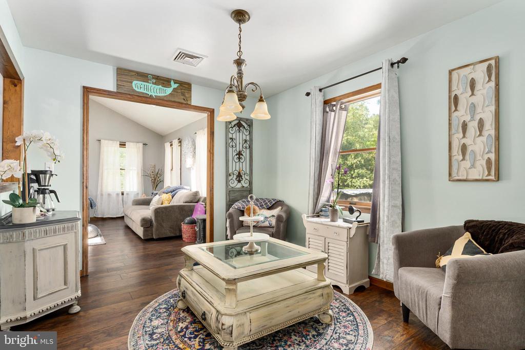 Holly Ln, Little Egg Harbor Twp, NJ 08087