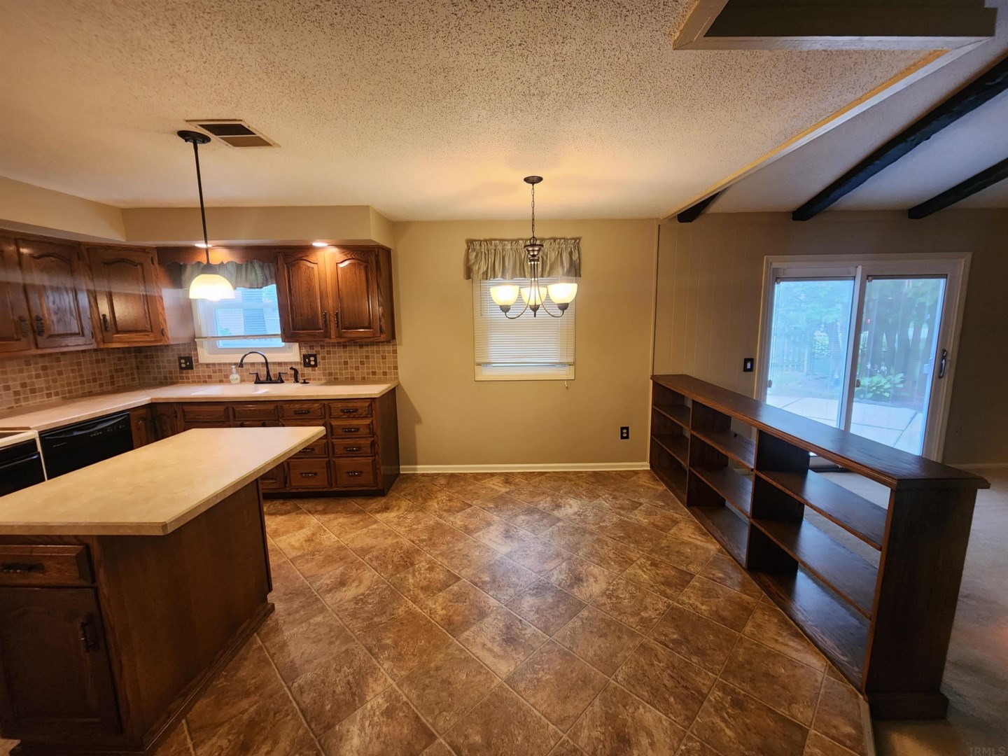 Skyhawk Dr, Fort Wayne, IN 46815