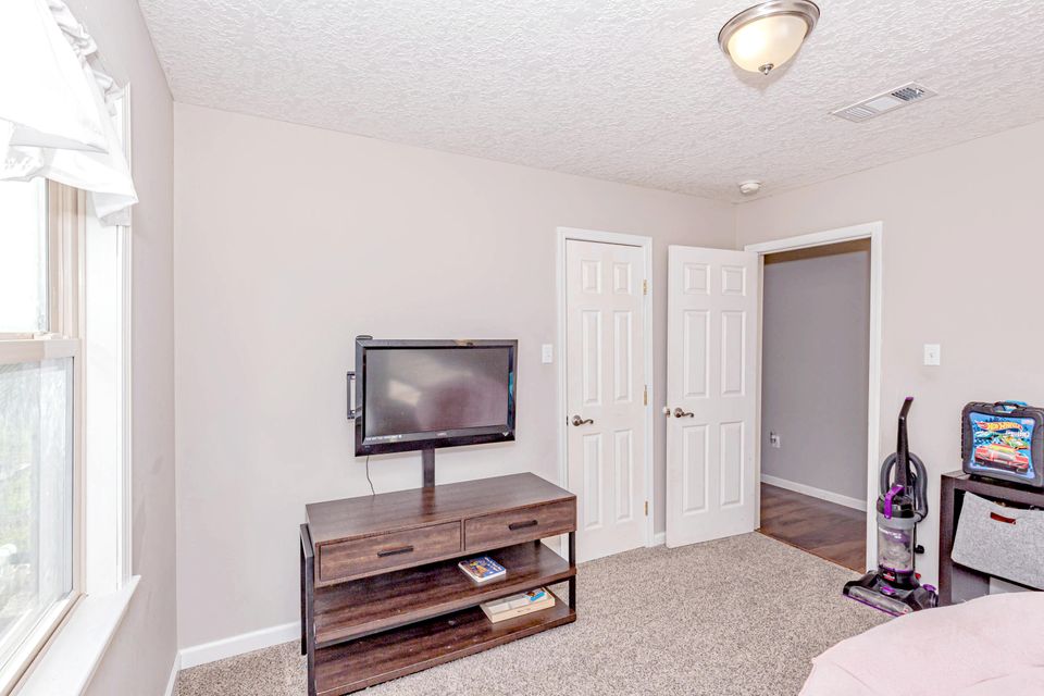 Wisteria Ln, Long Beach, MS 39560