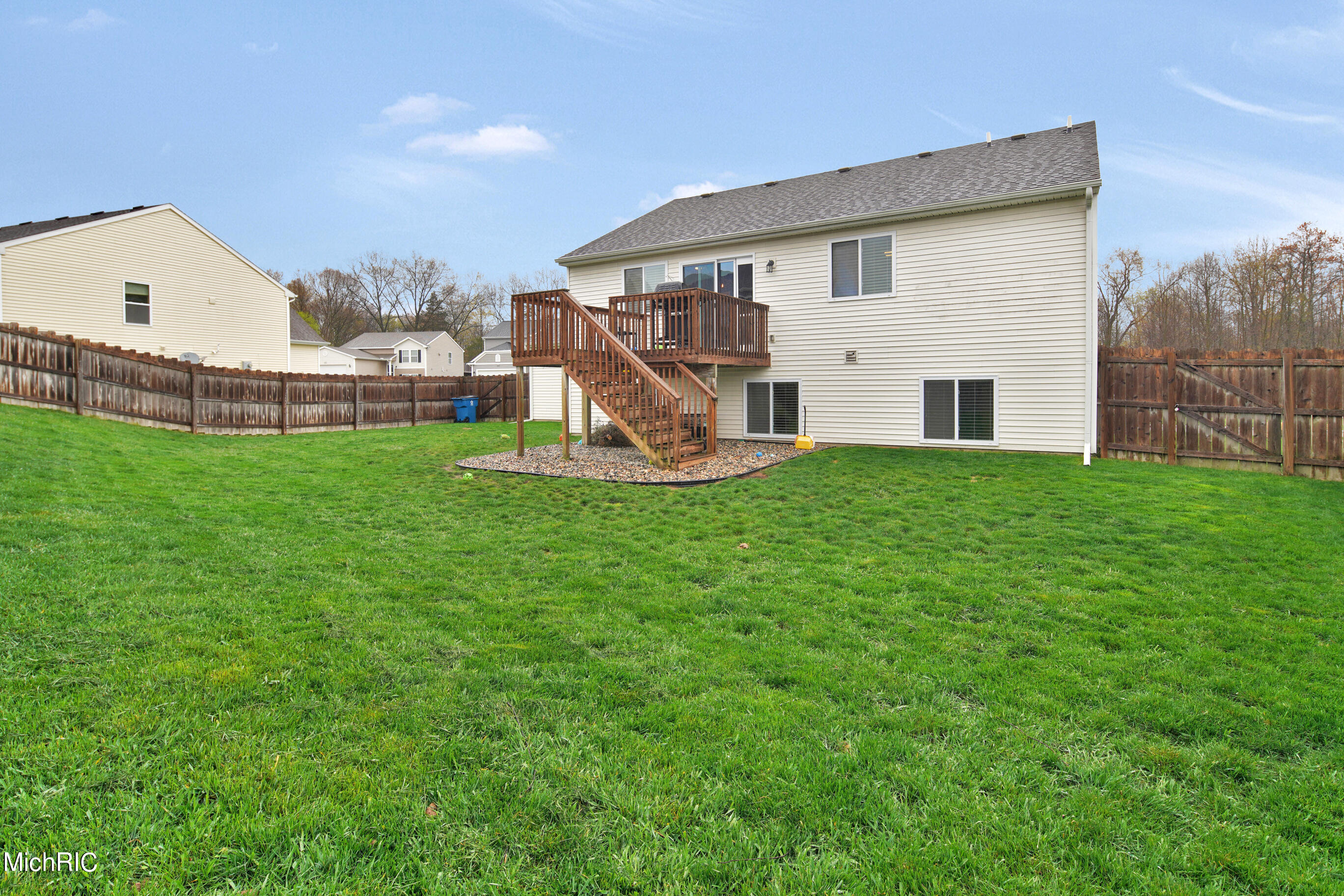 Castle Creek Cir, Galesburg, MI 49053 #1