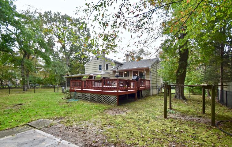 Serpentine Dr, Bayville, NJ 08721