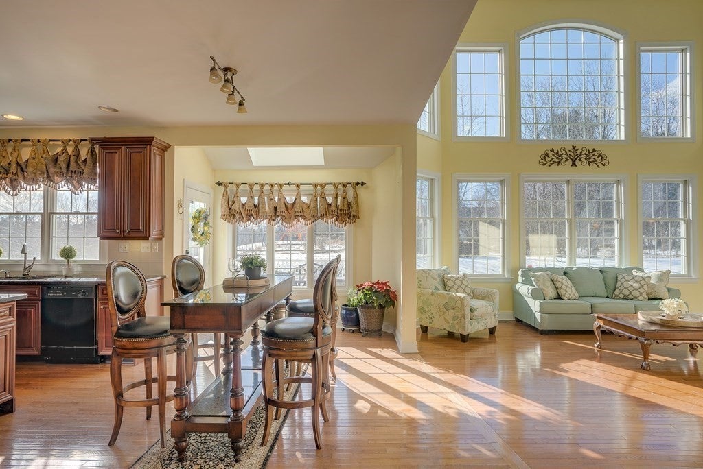 Valley View Dr, North Grafton, MA 01536