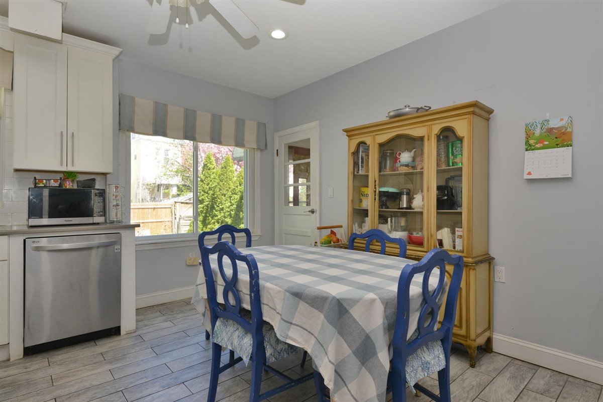 91st Ave, Woodhaven, NY 11421
