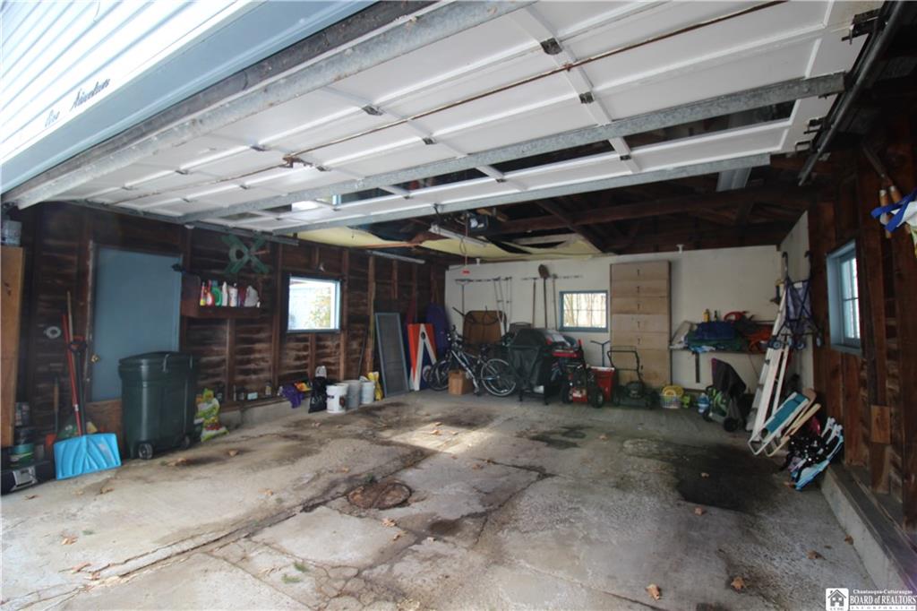 Dow St, Falconer, NY 14733