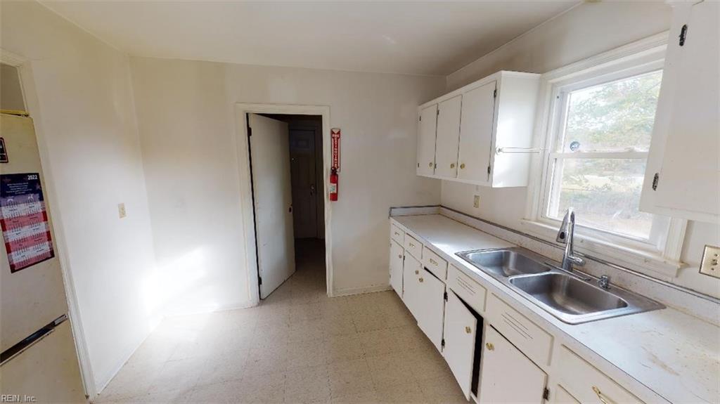 Amy Ct, Hampton, VA 23663