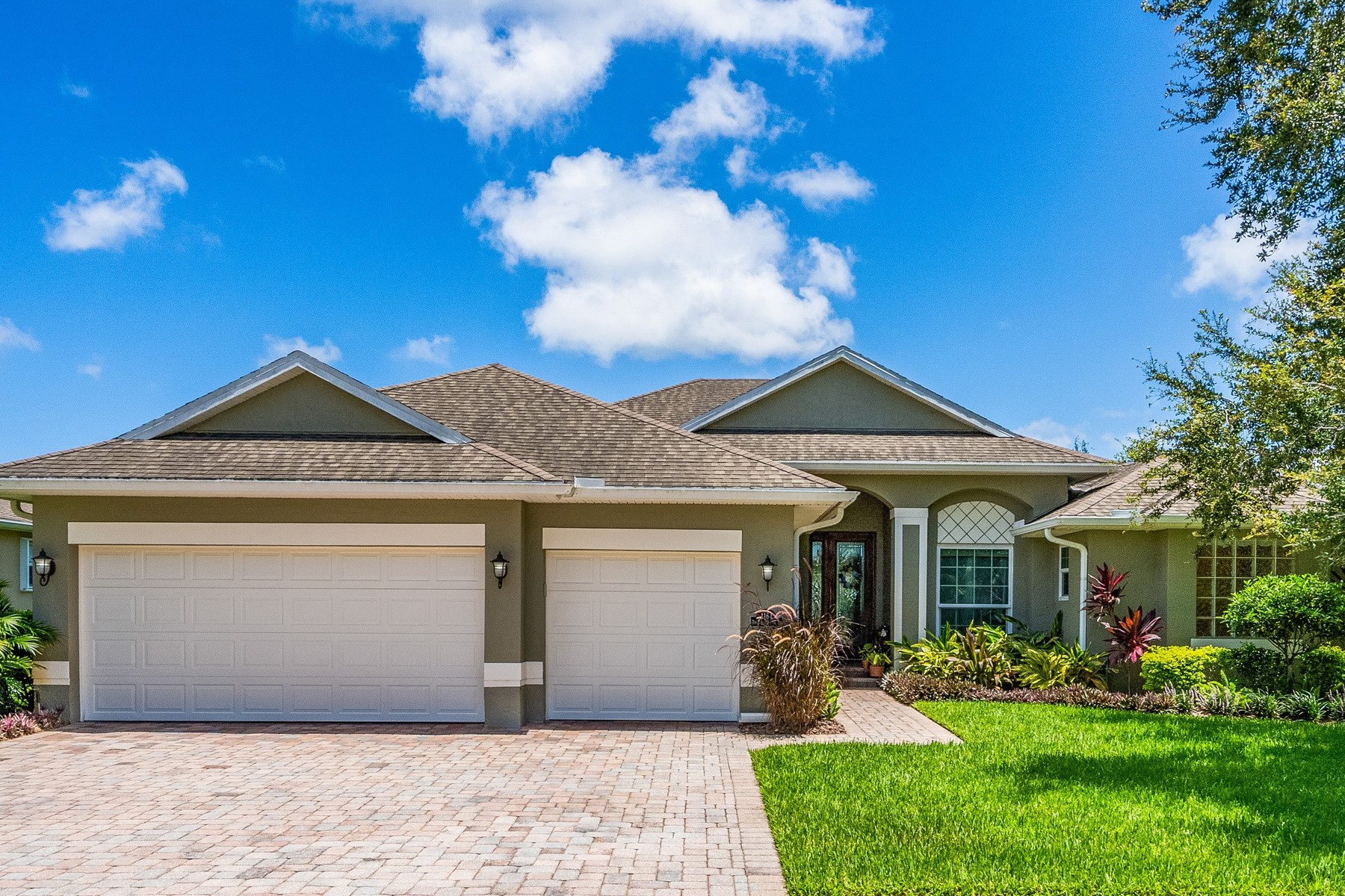 4164 Abington Woods Circle, Vero Beach, FL