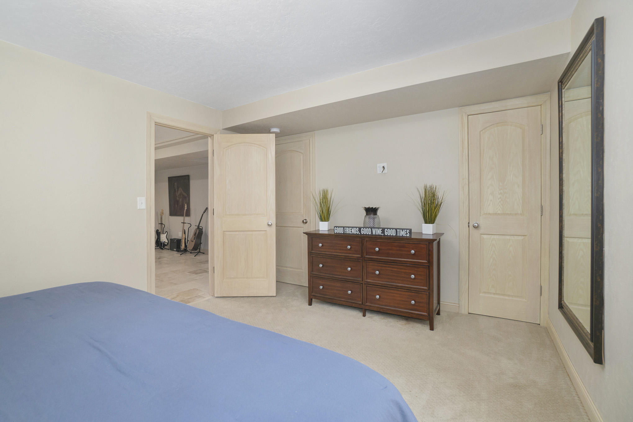 Auburn Woods Trl, Portage, MI 49002