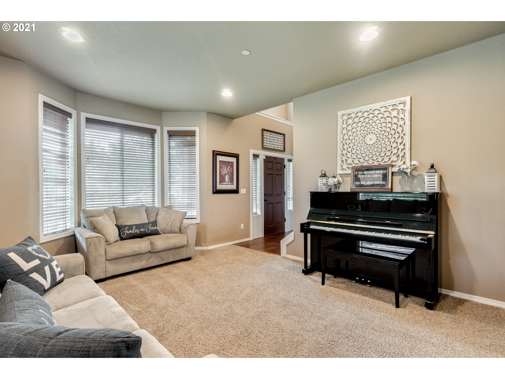 Sacajawea Pl, Camas, WA 98607
