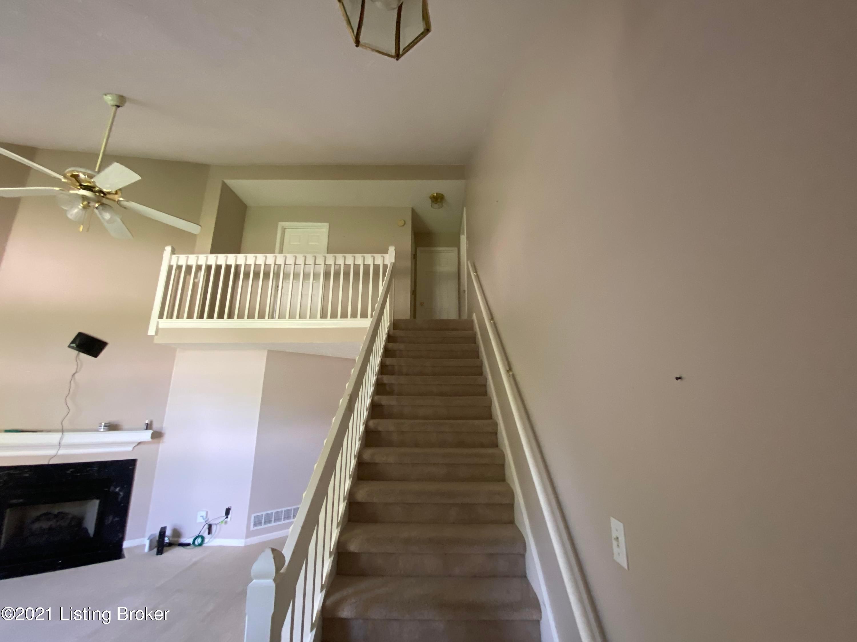Brittany Dr, Louisville, KY 40220
