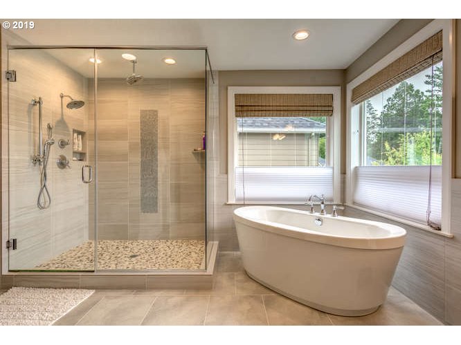 Sandy Ct, Wilsonville, OR 97070