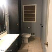 Naomi Dr, Louisville, KY 40219