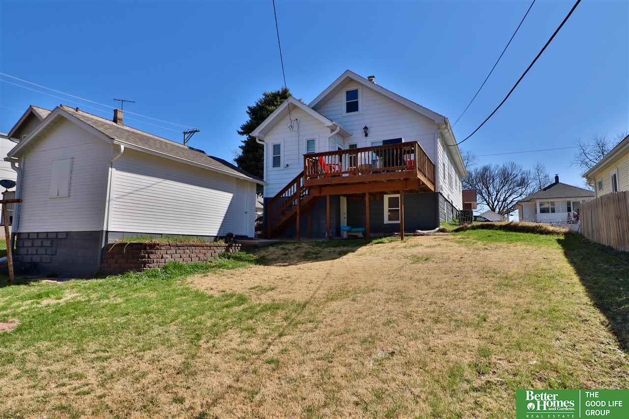 49th St, Omaha, NE 68106