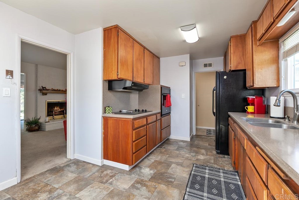 Yorkshire Ave, LA Mesa, CA 91942