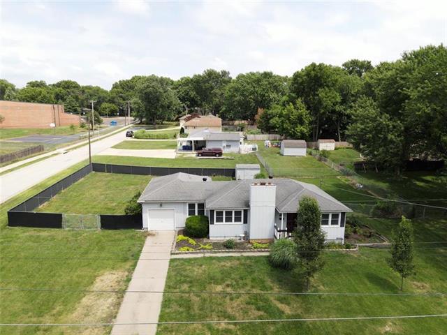 Hardy St, Overland Park, KS 66204 #1