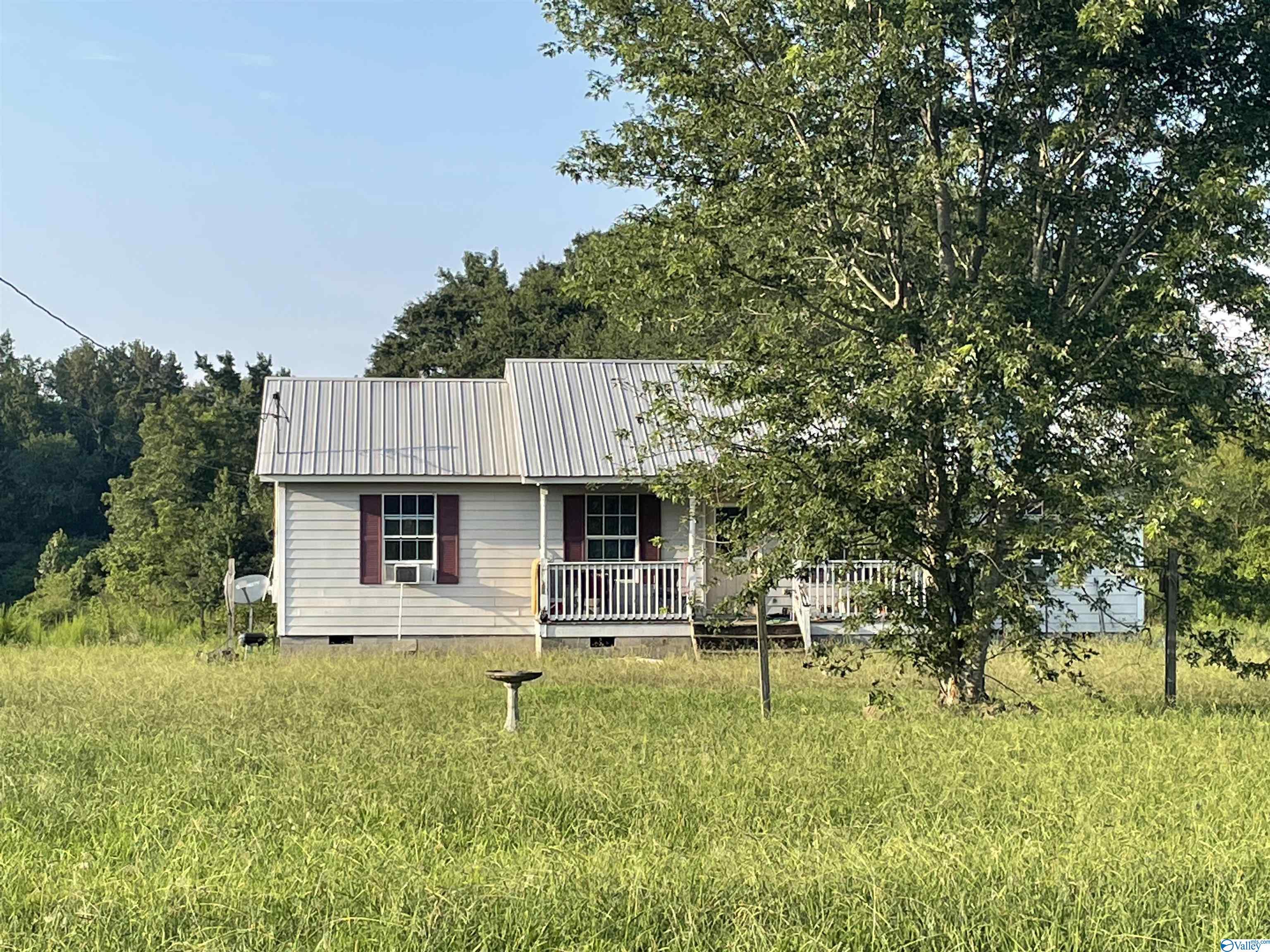 County Road 4 , Boaz, AL 35957