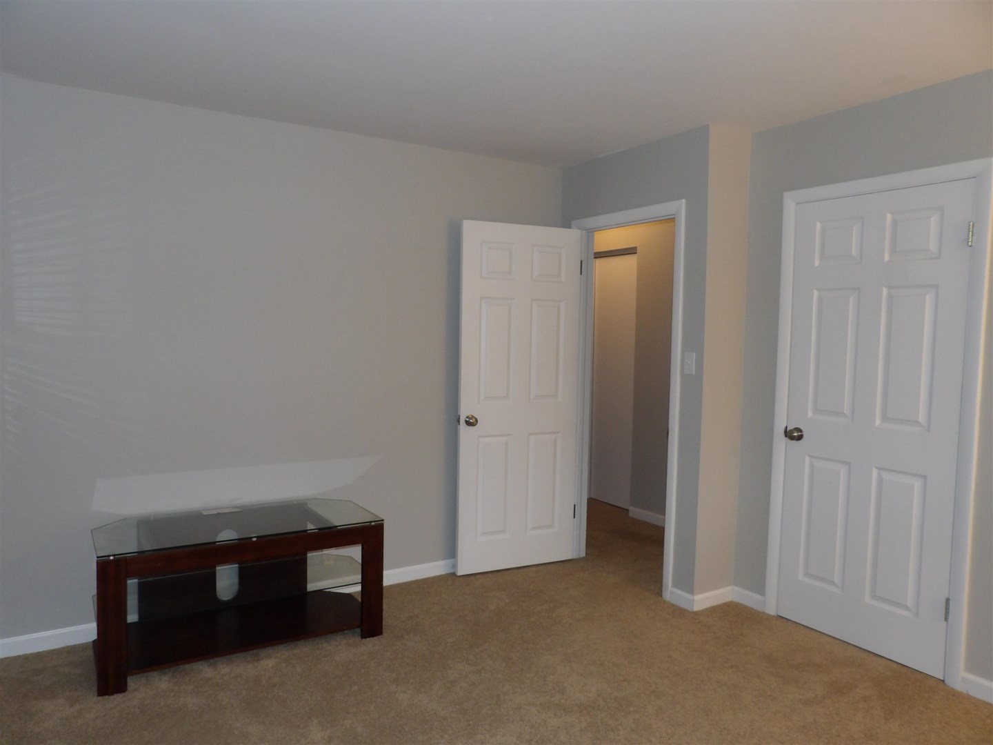 Sheffield Dr, Muncie, IN 47304
