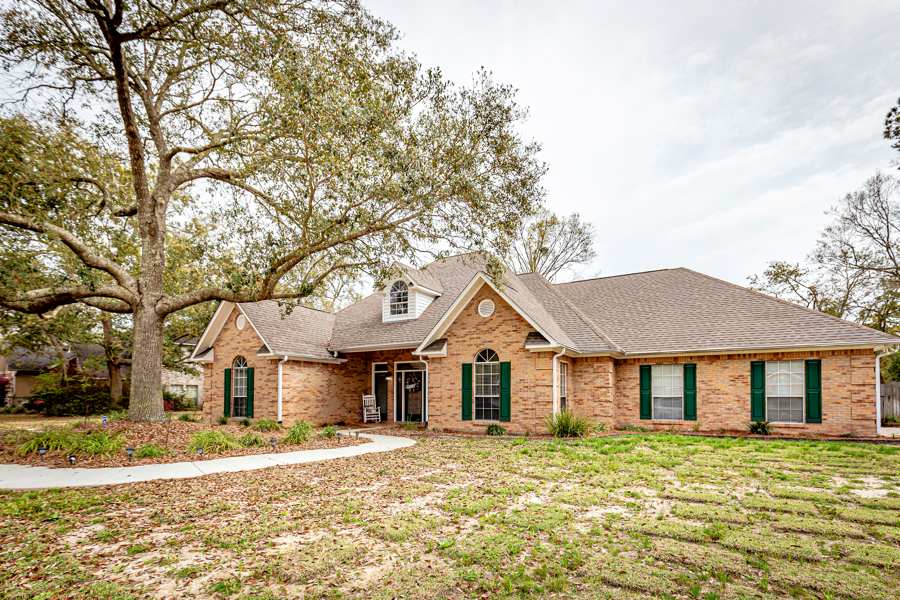 Bergerac Ln, Ocean Springs, MS 39564