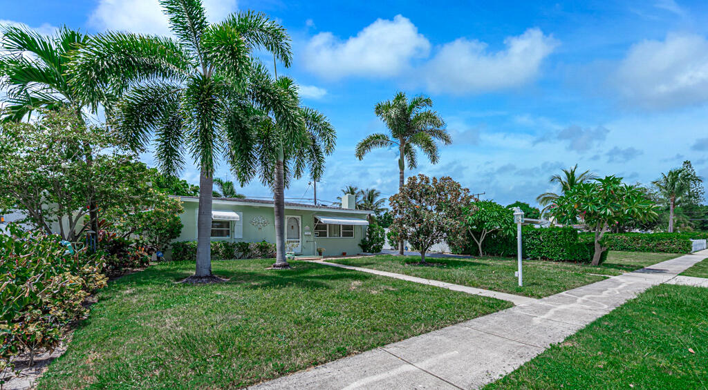 Fairway Dr, West Palm Beach, FL 33409