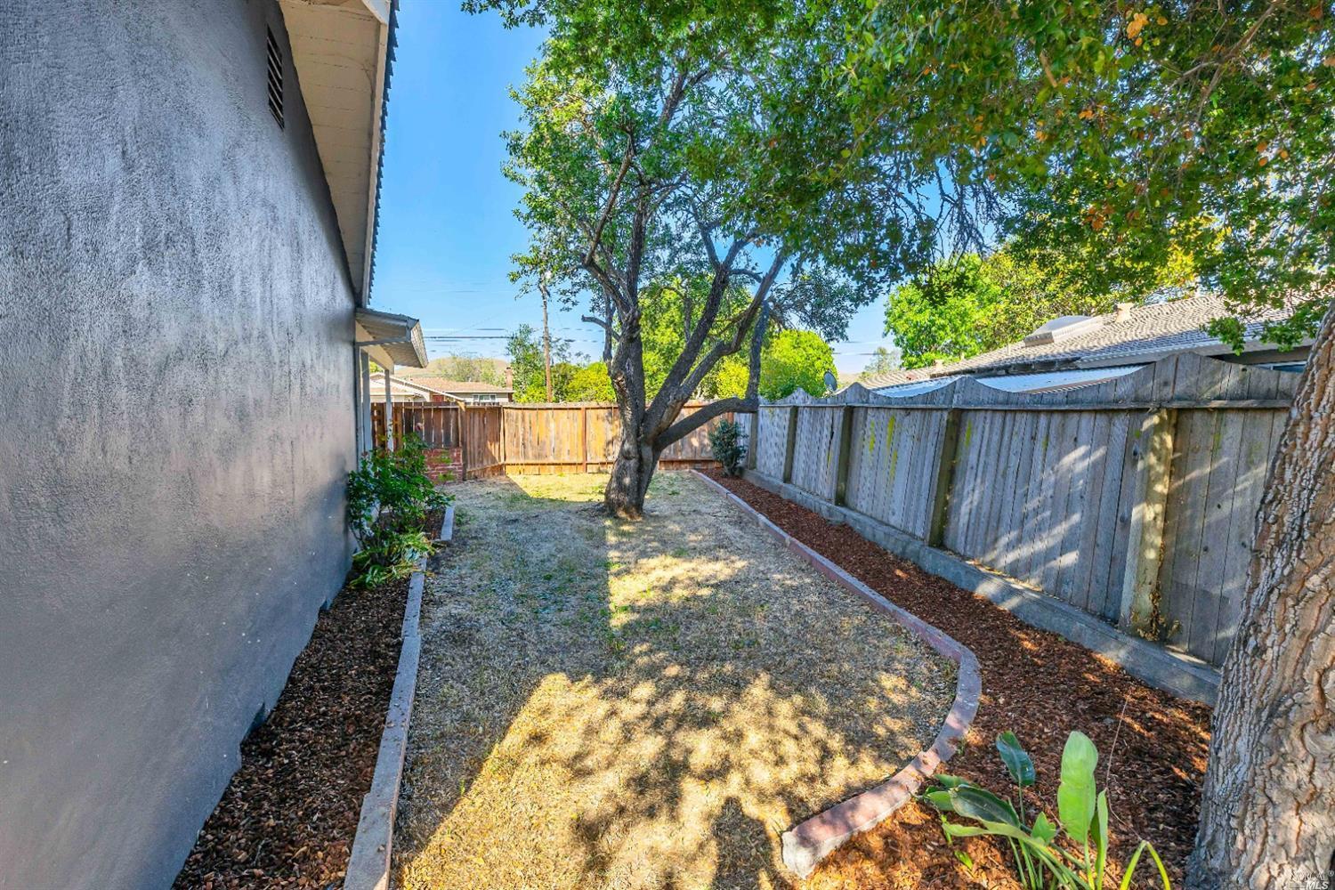 Alta Loma Dr, American Canyon, CA 94503