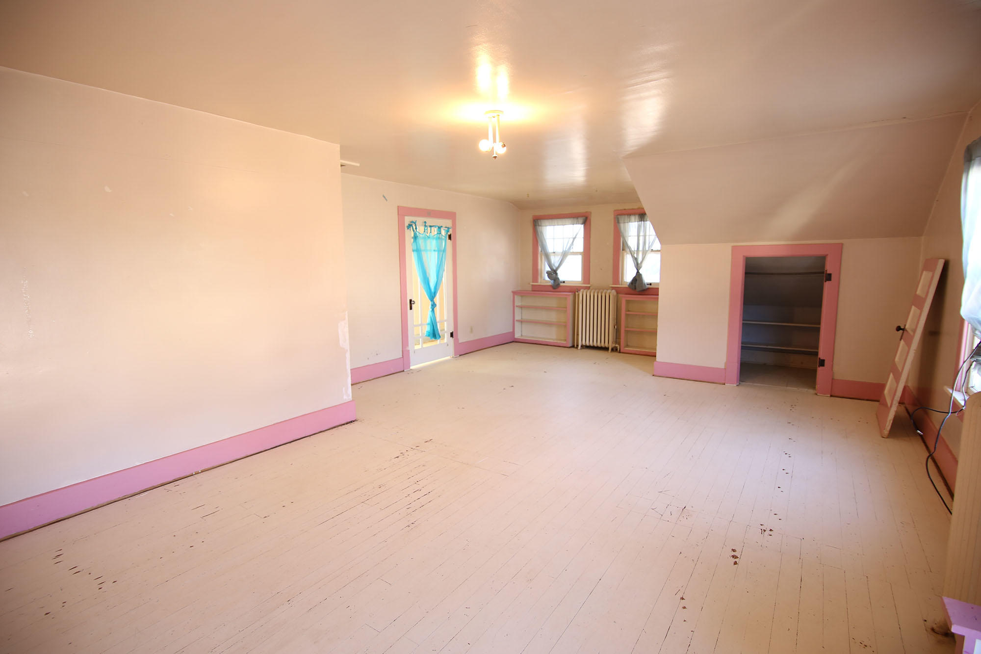 Coffeen Ave, Sheridan, WY 82801
