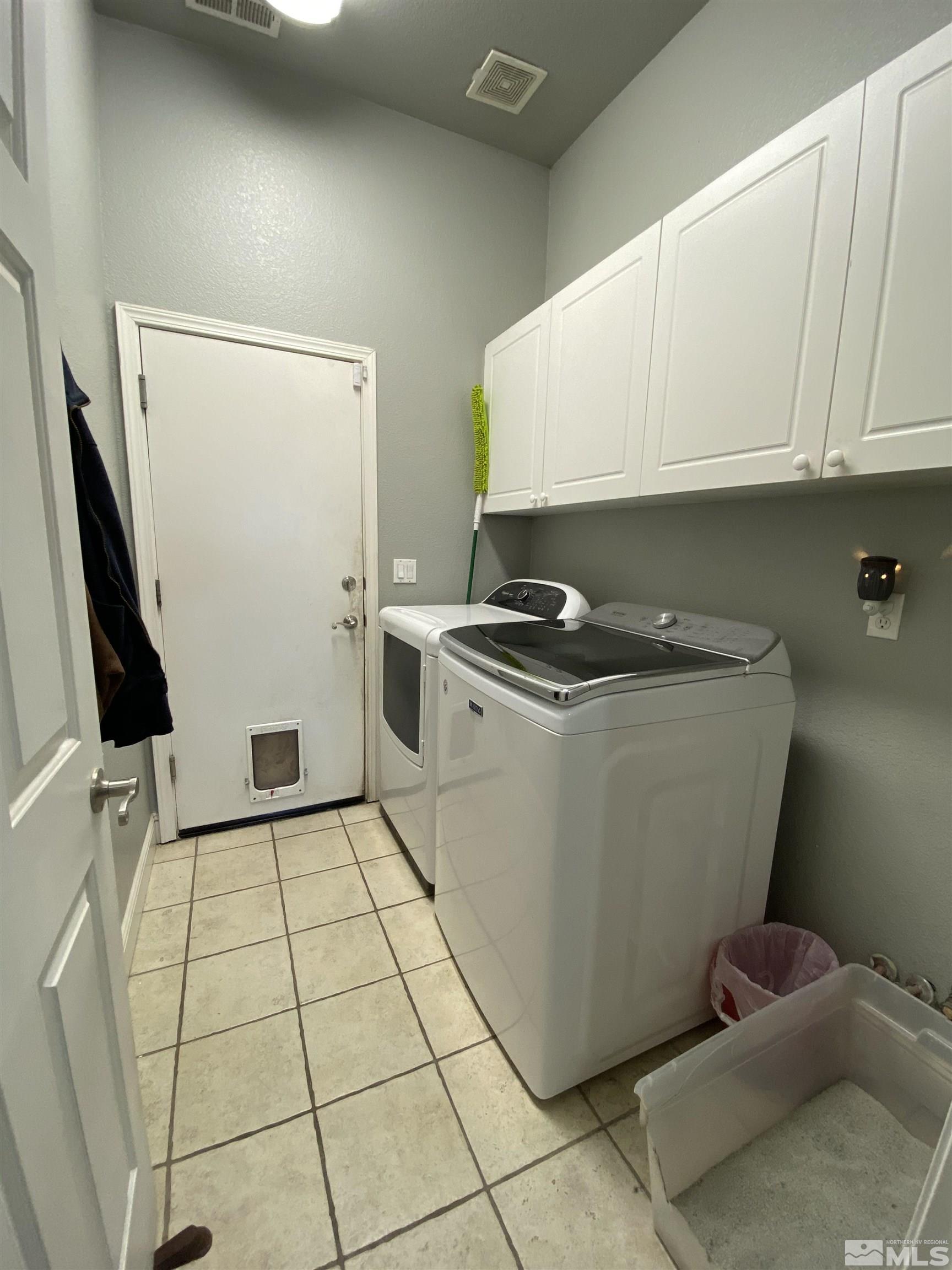 Desert Breeze Way, Fernley, NV 89408