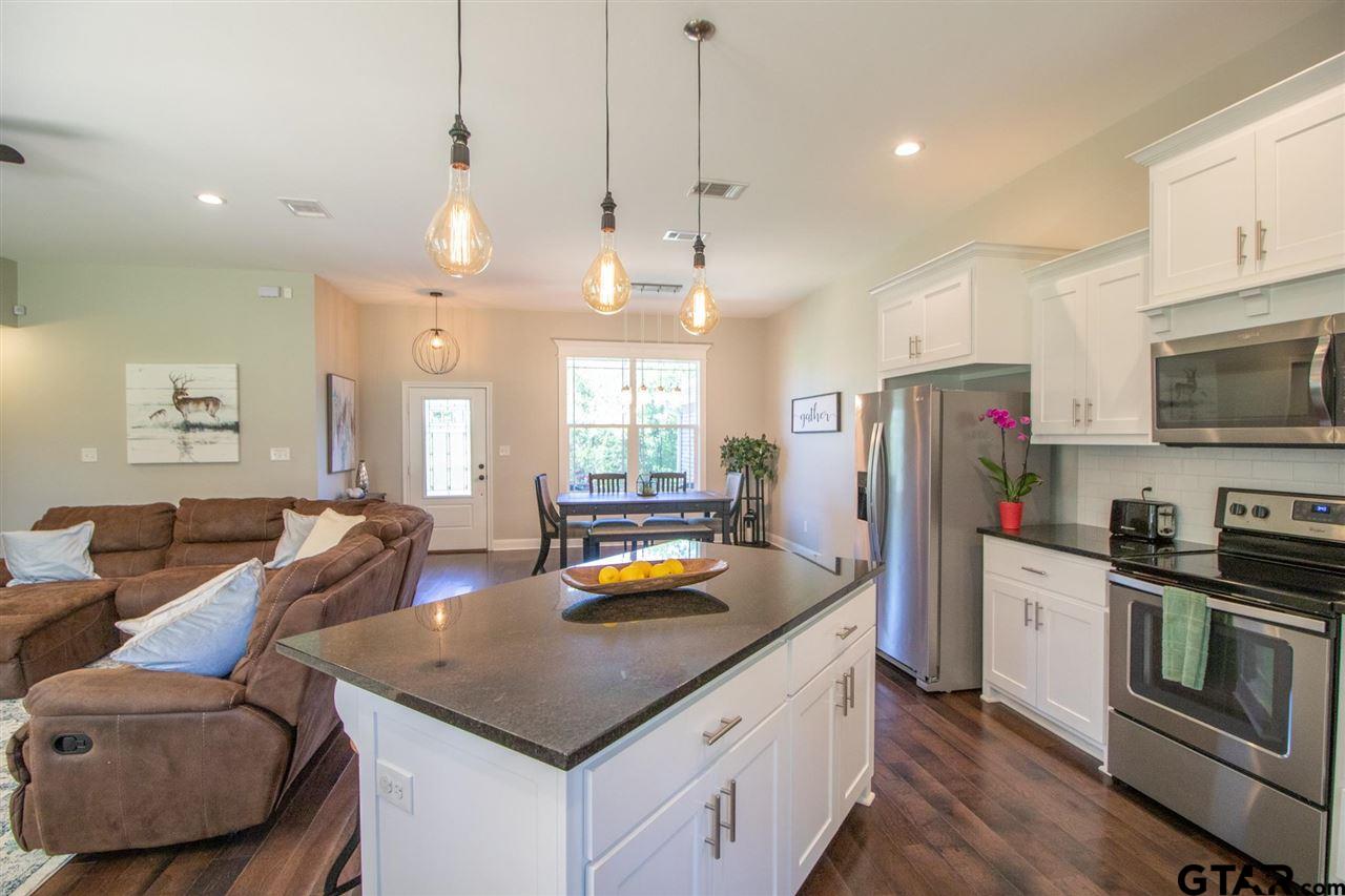 County Road 445 , Lindale, TX 75771
