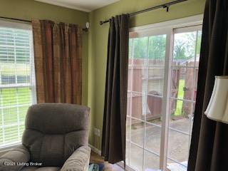 Renate Rd, Louisville, KY 40291