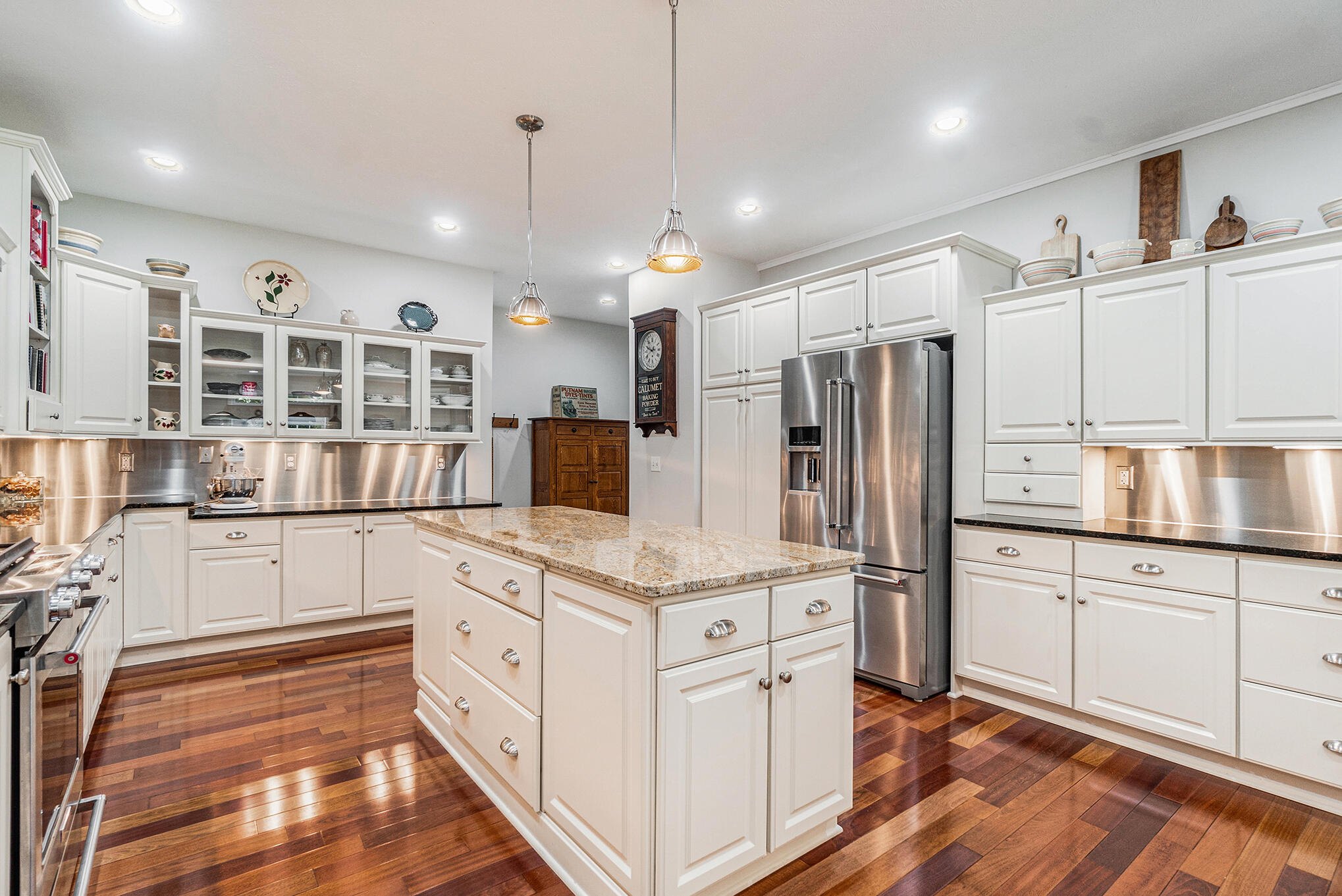 Roosevelt Rd, Montague, MI 49437