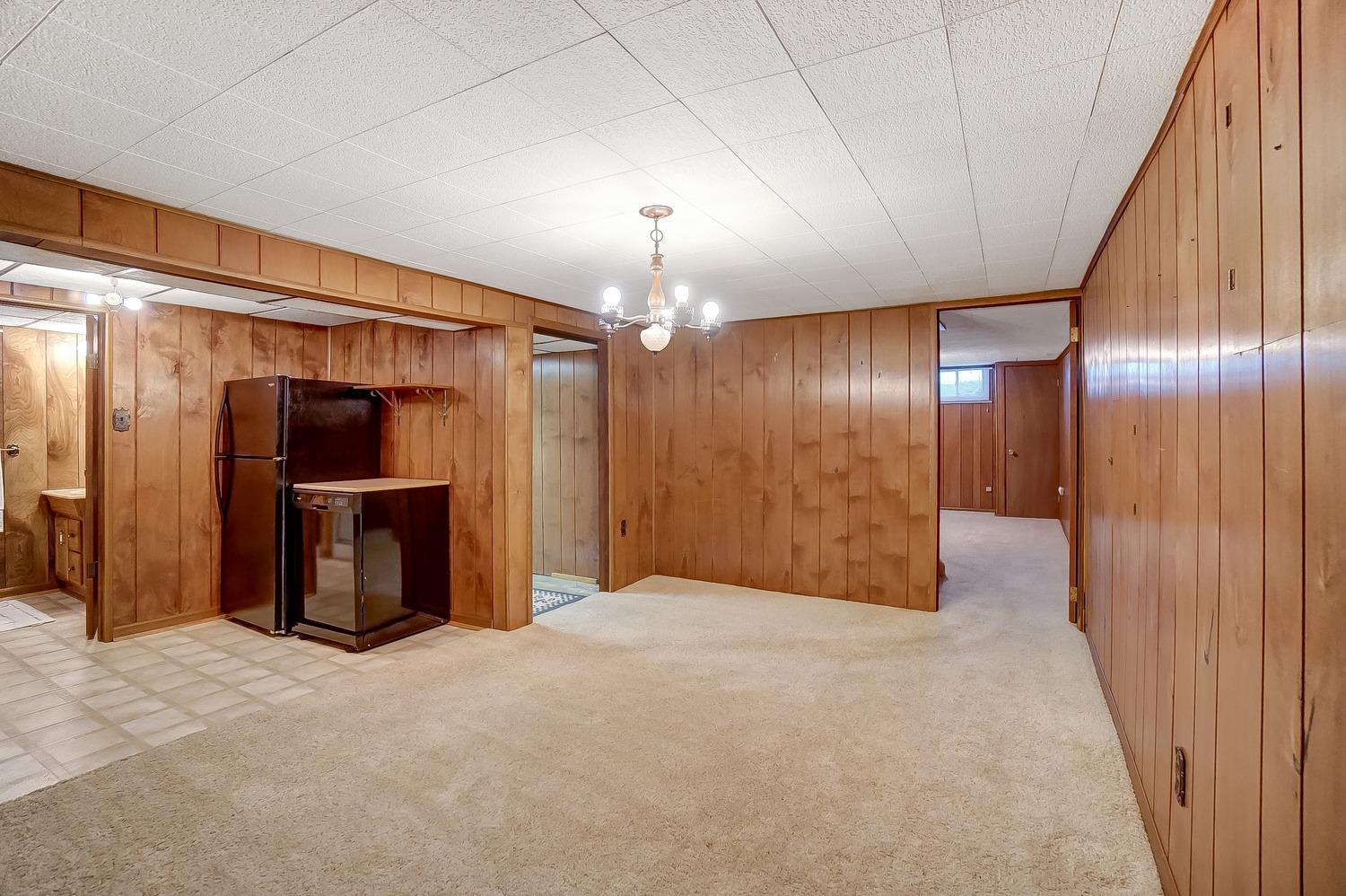 Thurnridge Dr, Cincinnati, OH 45215