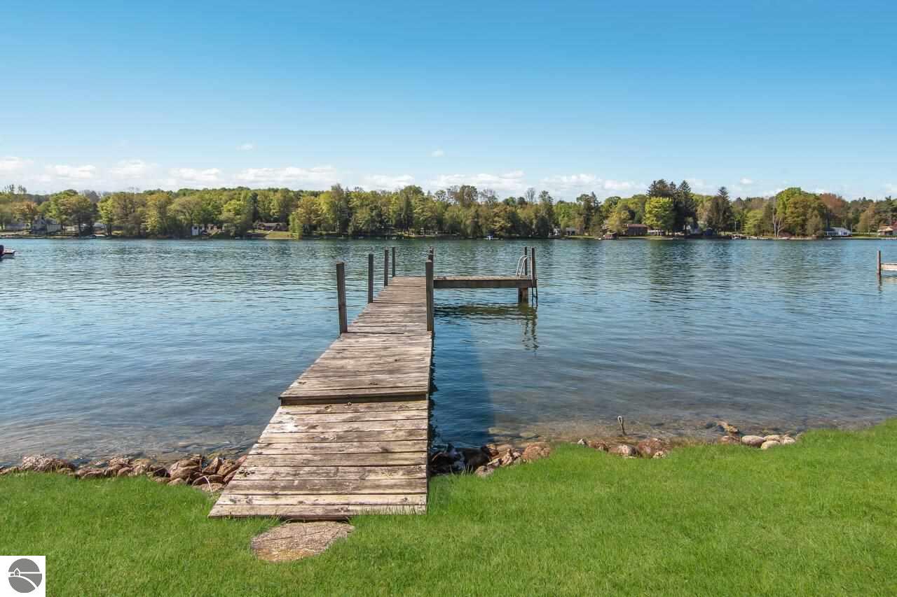 Clam Lake Rd, Bellaire, MI 49615