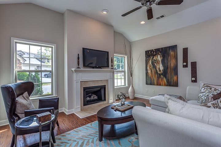 Stonecenter Ln, Murfreesboro, TN 37128