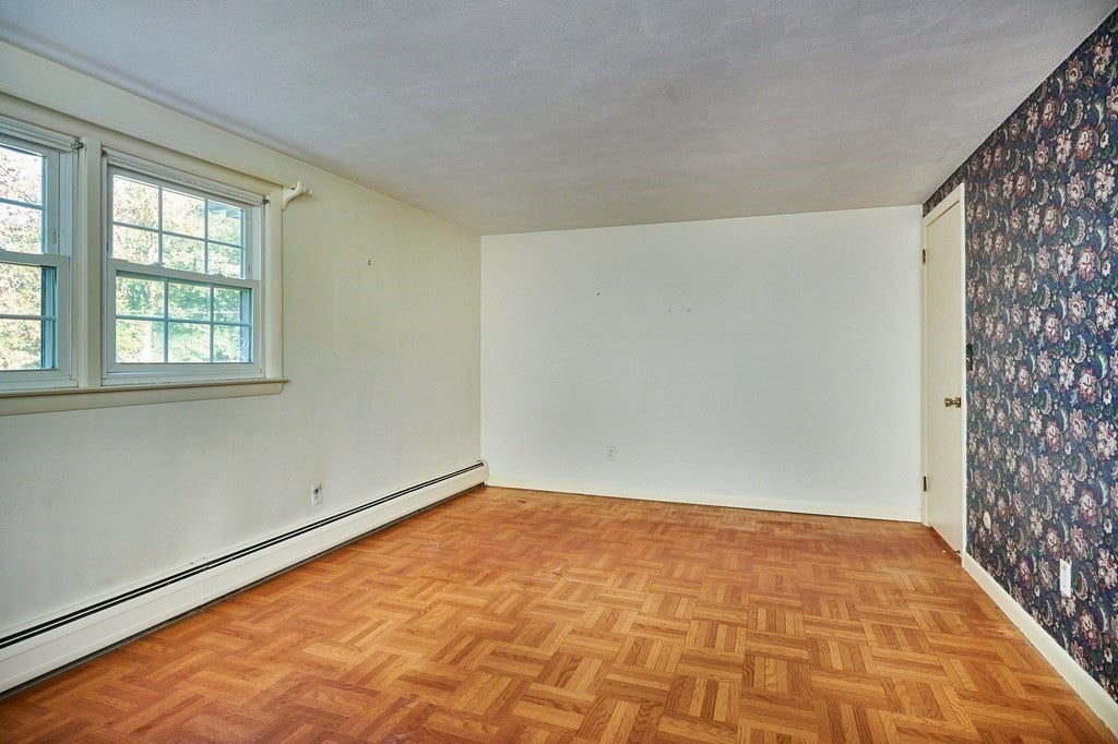 Saint Marys St, Northfield, MA 01360