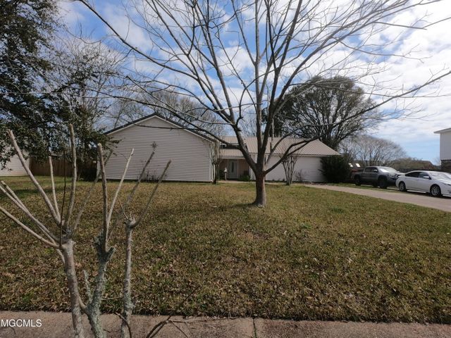Heidenheim Dr, Pascagoula, MS 39581