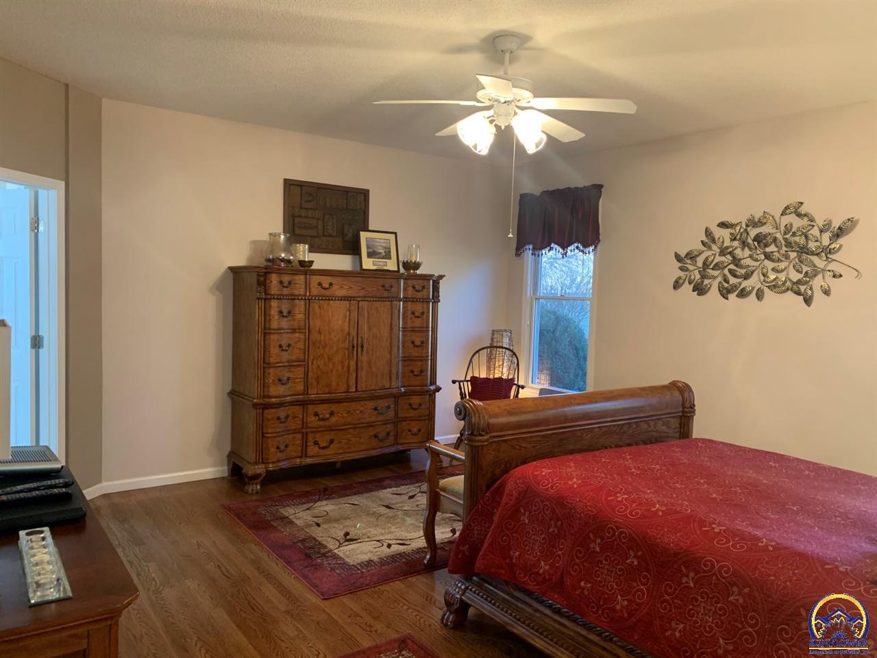 Moundview Dr, Topeka, KS 66610 #1
