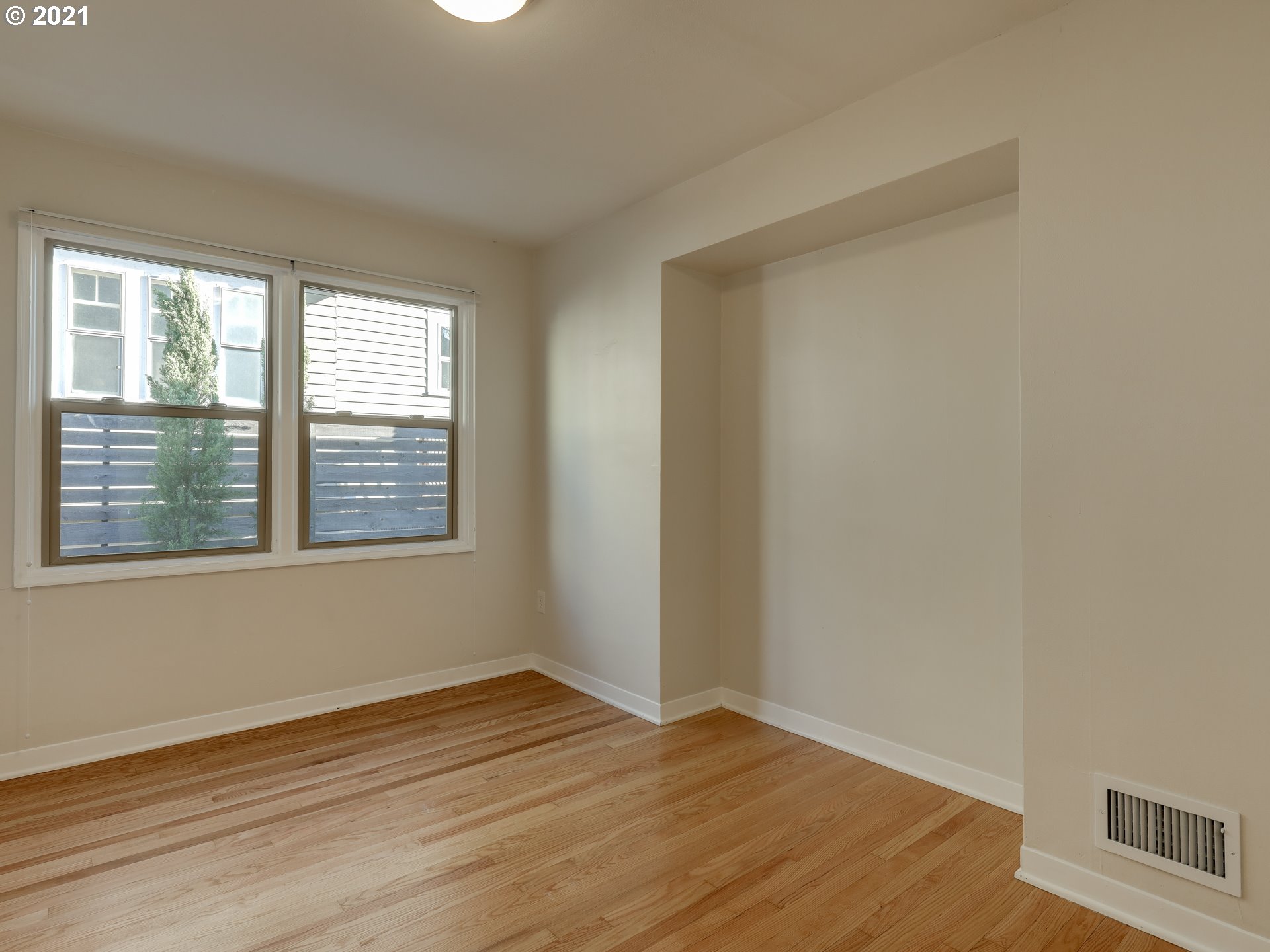 Columbia St, Vancouver, WA 98660 #1