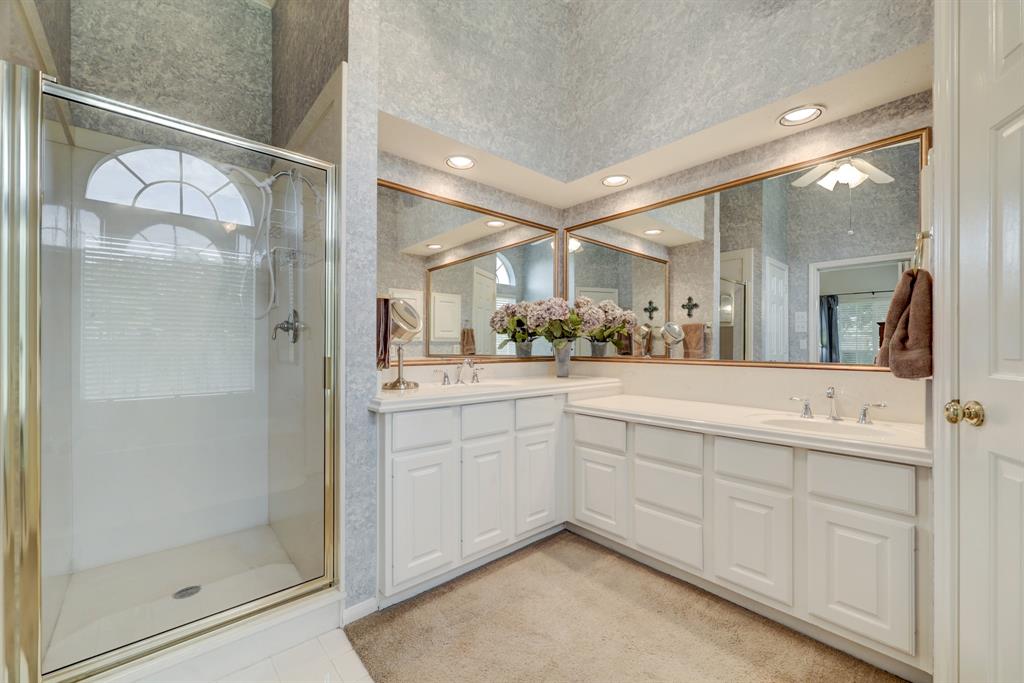 Timber Briar Cir, Houston, TX 77059