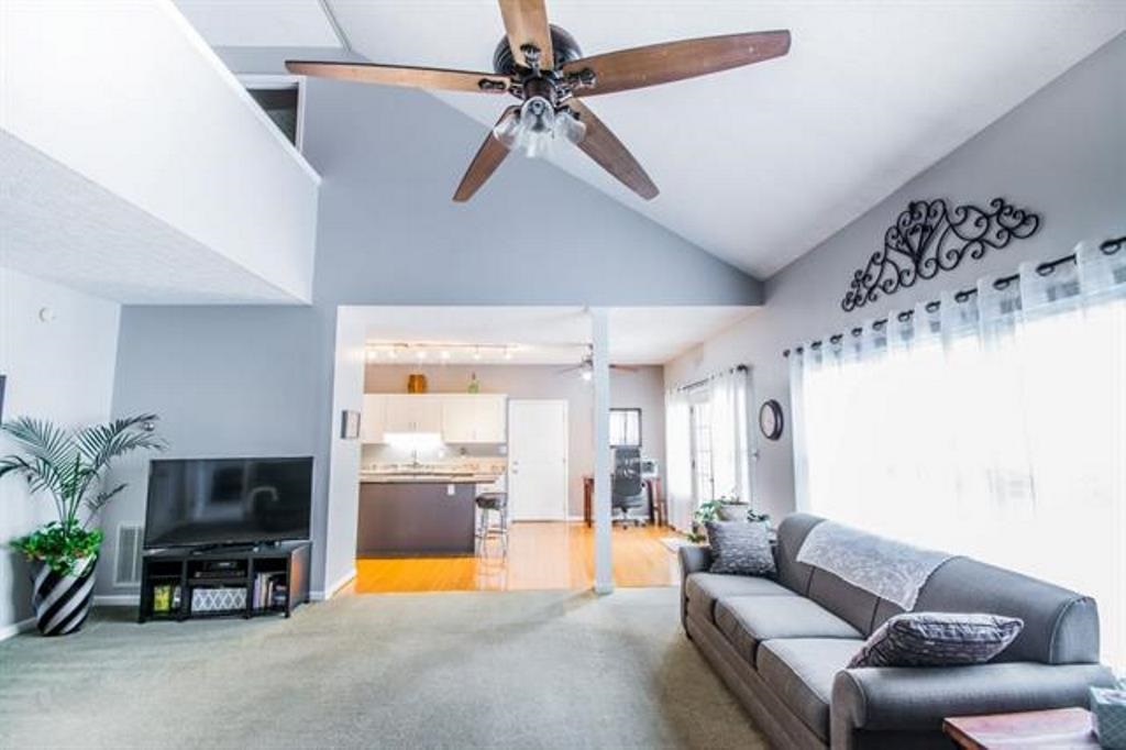 Trapper Way, Bowling Green, KY 42103