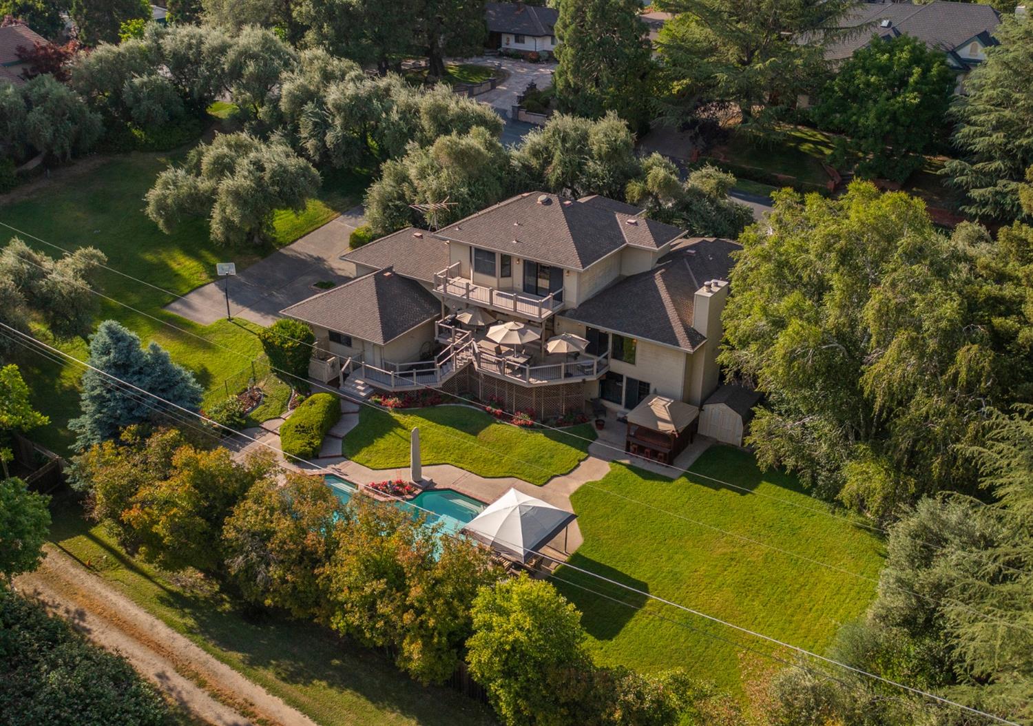 Ranchwood Ct, Fair Oaks, CA 95628