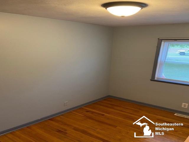 Summerfield Rd, Petersburg, MI 49270