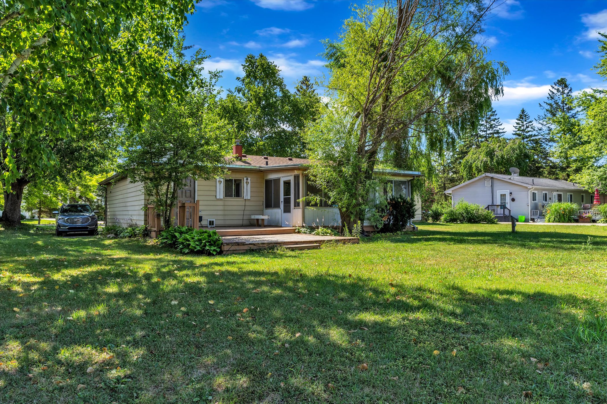 Whitehead Dr, Linden, MI 48451